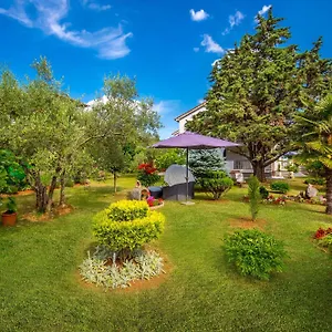 https://garden-paradise-app.primorje-gorskikotar.com